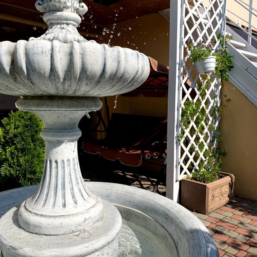 Guest House Santin Čornomorsk Exteriér fotografie